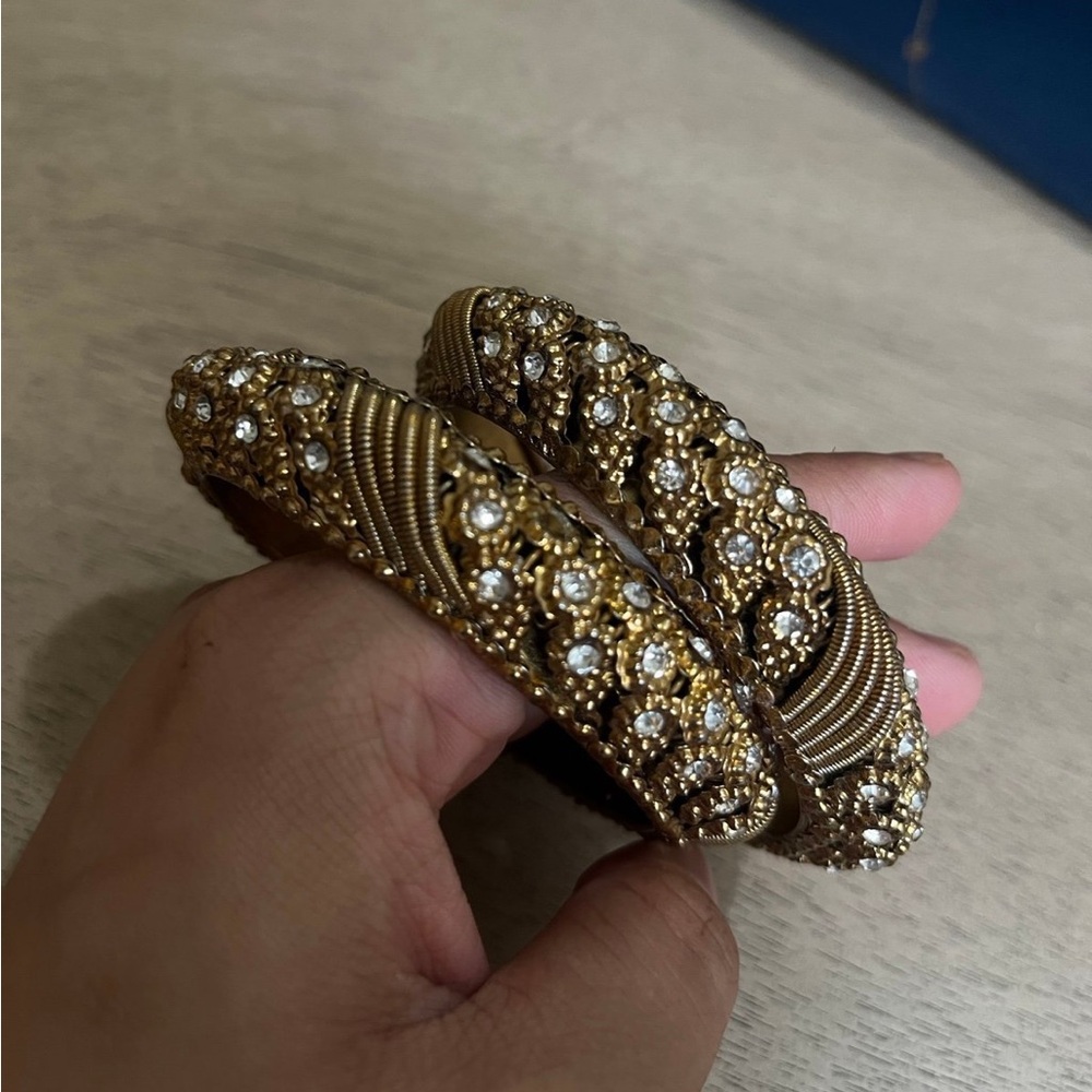Indian bangles - Picture 5 of 5